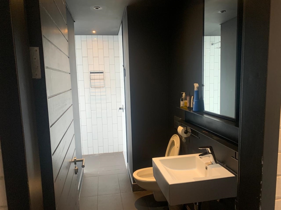 2 Bedroom Property for Sale in Woodstock Western Cape